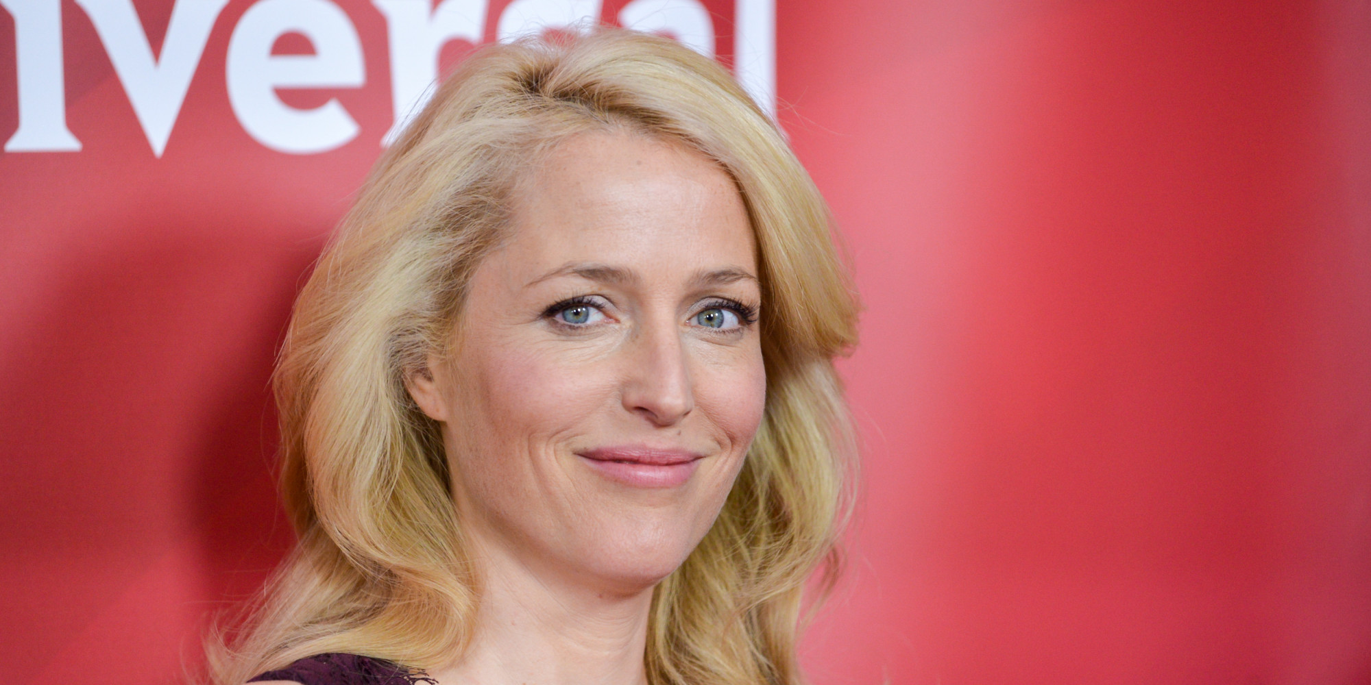 Gillian Anderson 1051